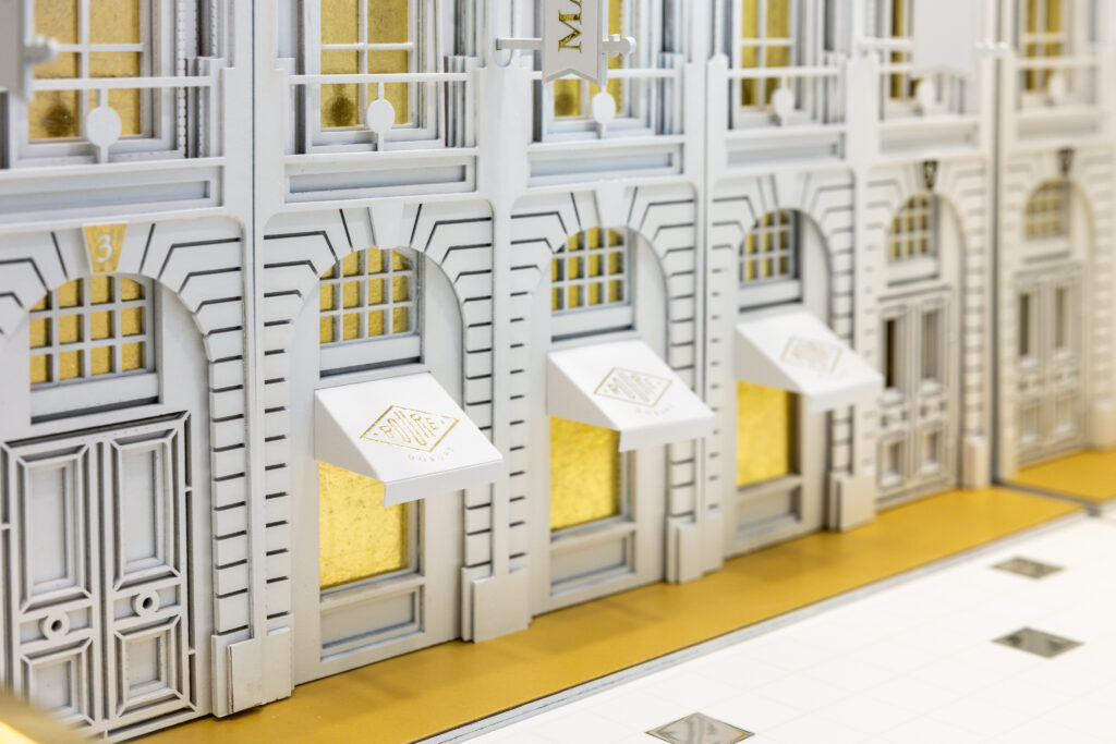 Roure Dorure Display